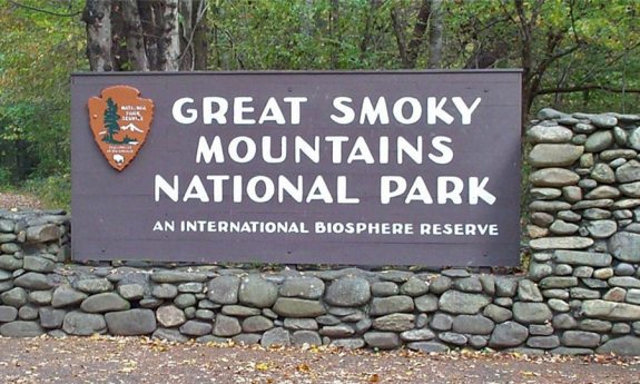 slide-smokies-sign